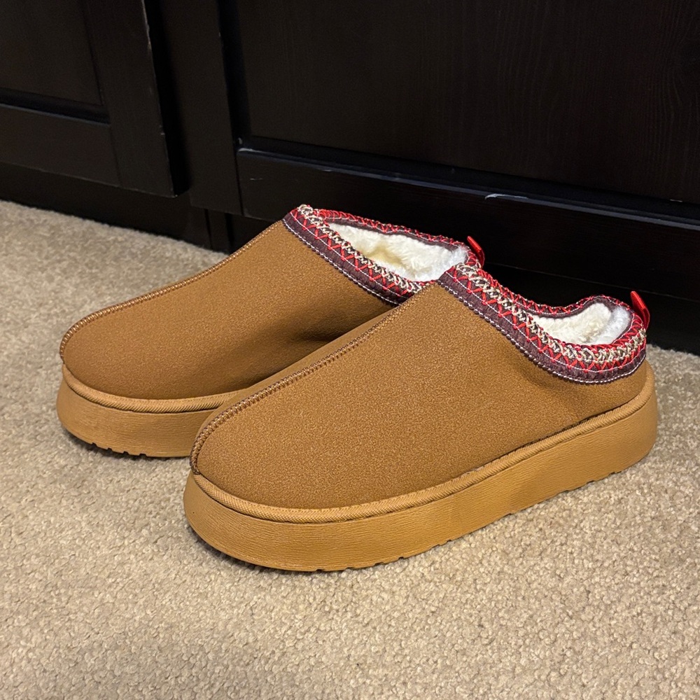 Amazon Tan Faux Fur Platform Suede Ankle Slip-On Slippers (Tasman Dupe) Size 42